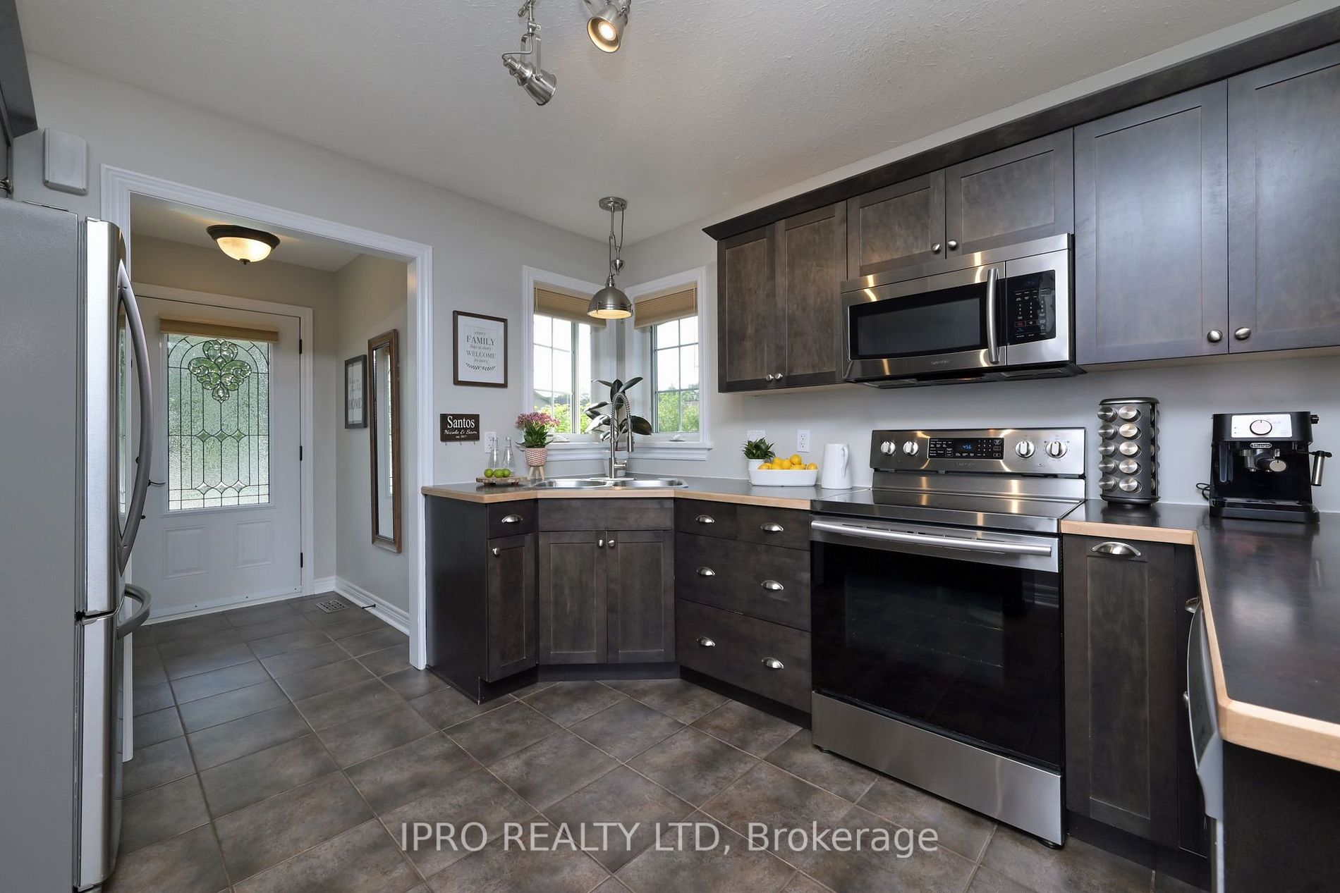 101 Fleming Way