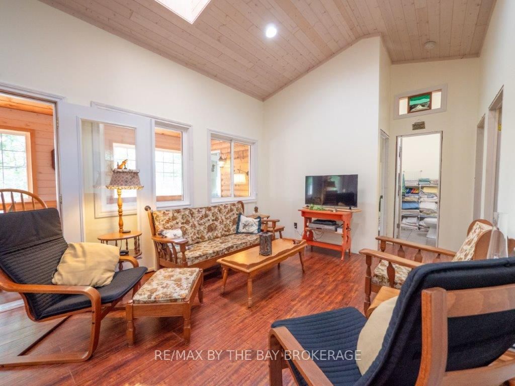 22428 Georgian Bay Shore