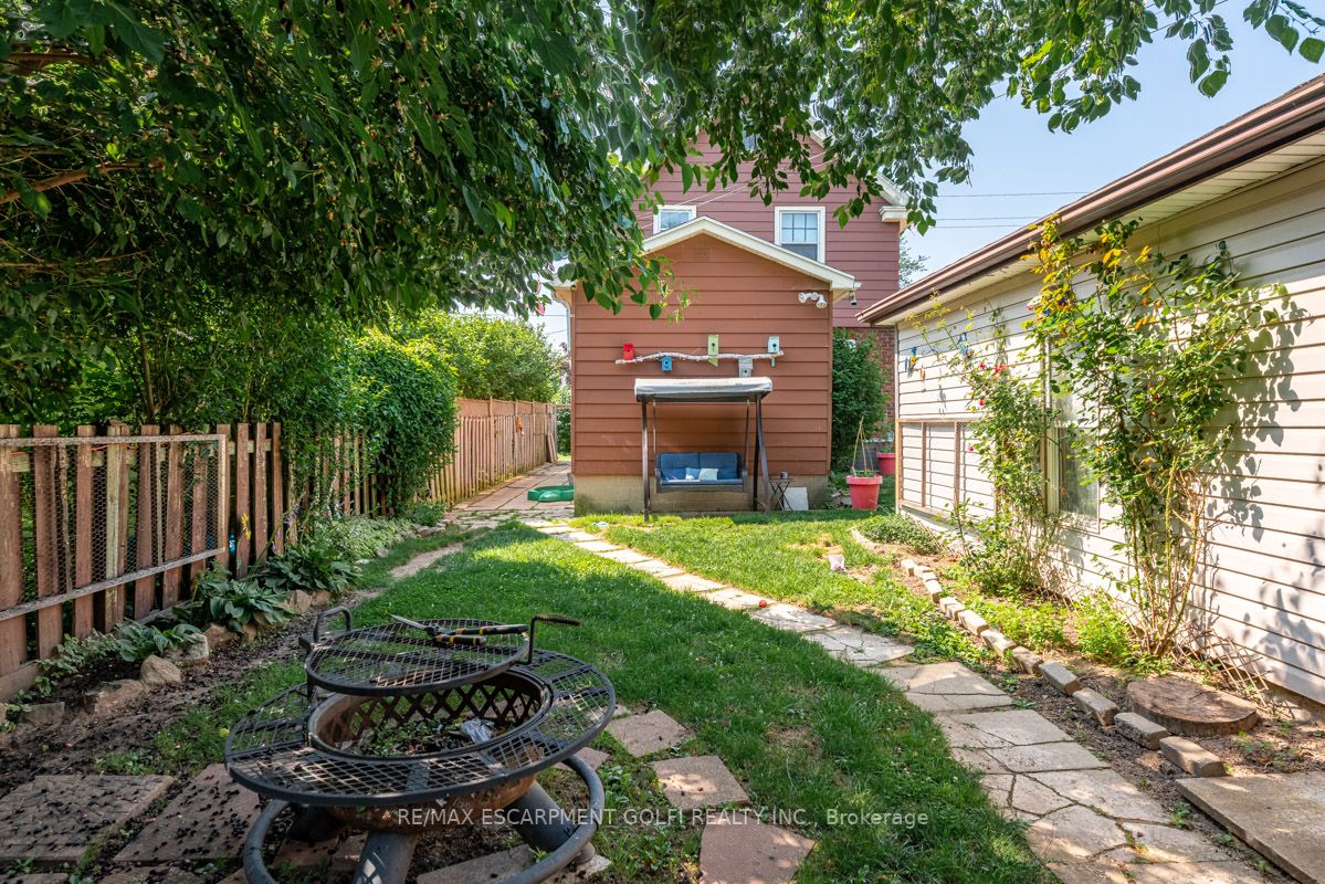 5369 Morrison Street