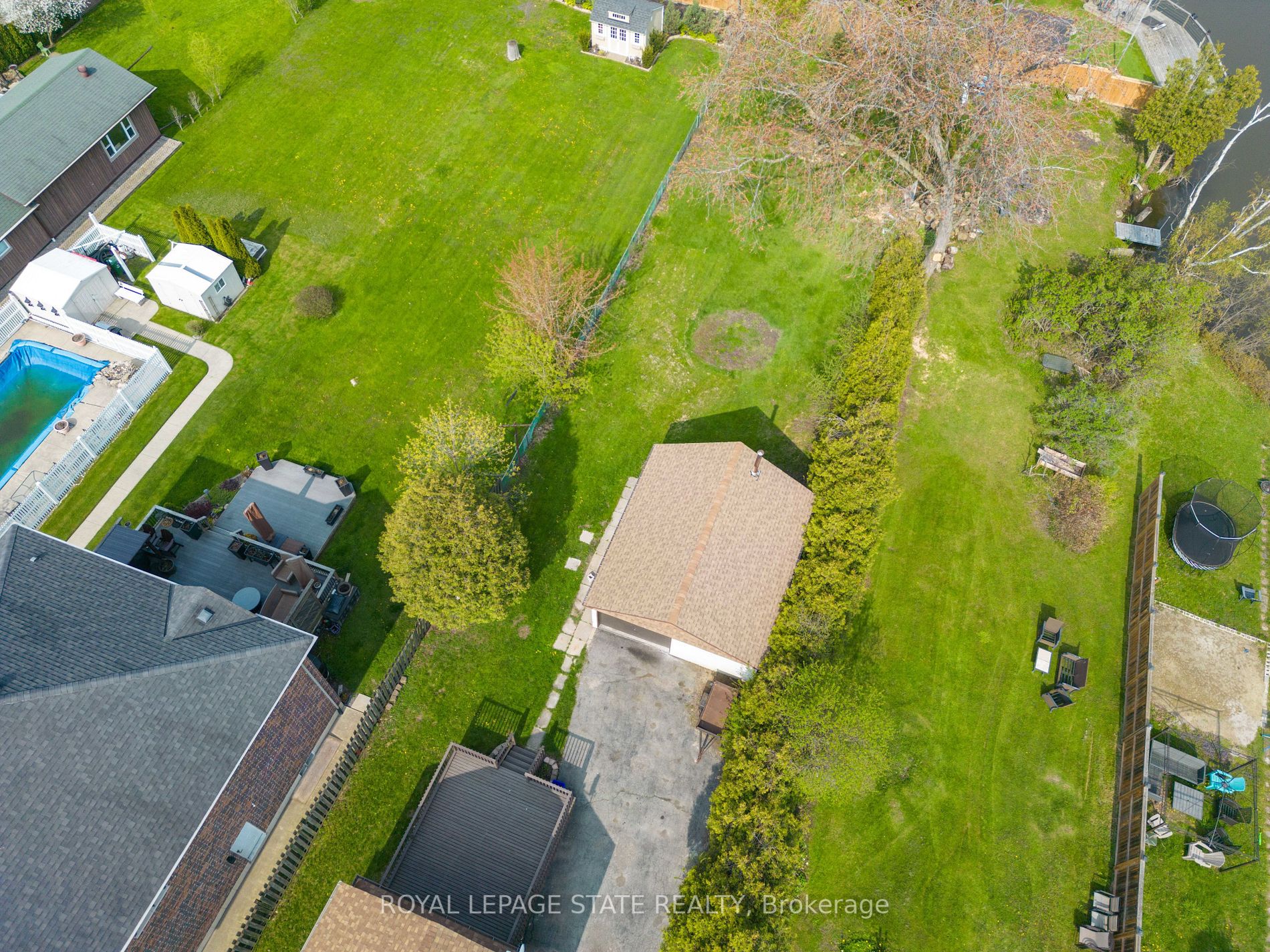 101 Teal Ave