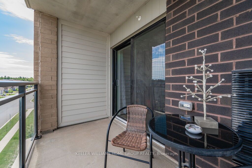 7 Kay Crescent, #408