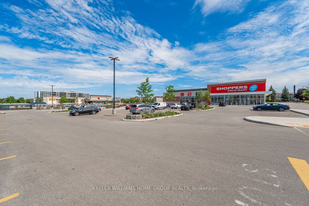 7 Kay Crescent, #408