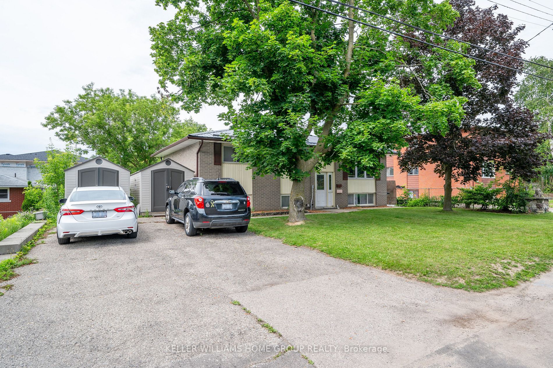 42 Daniel Avenue