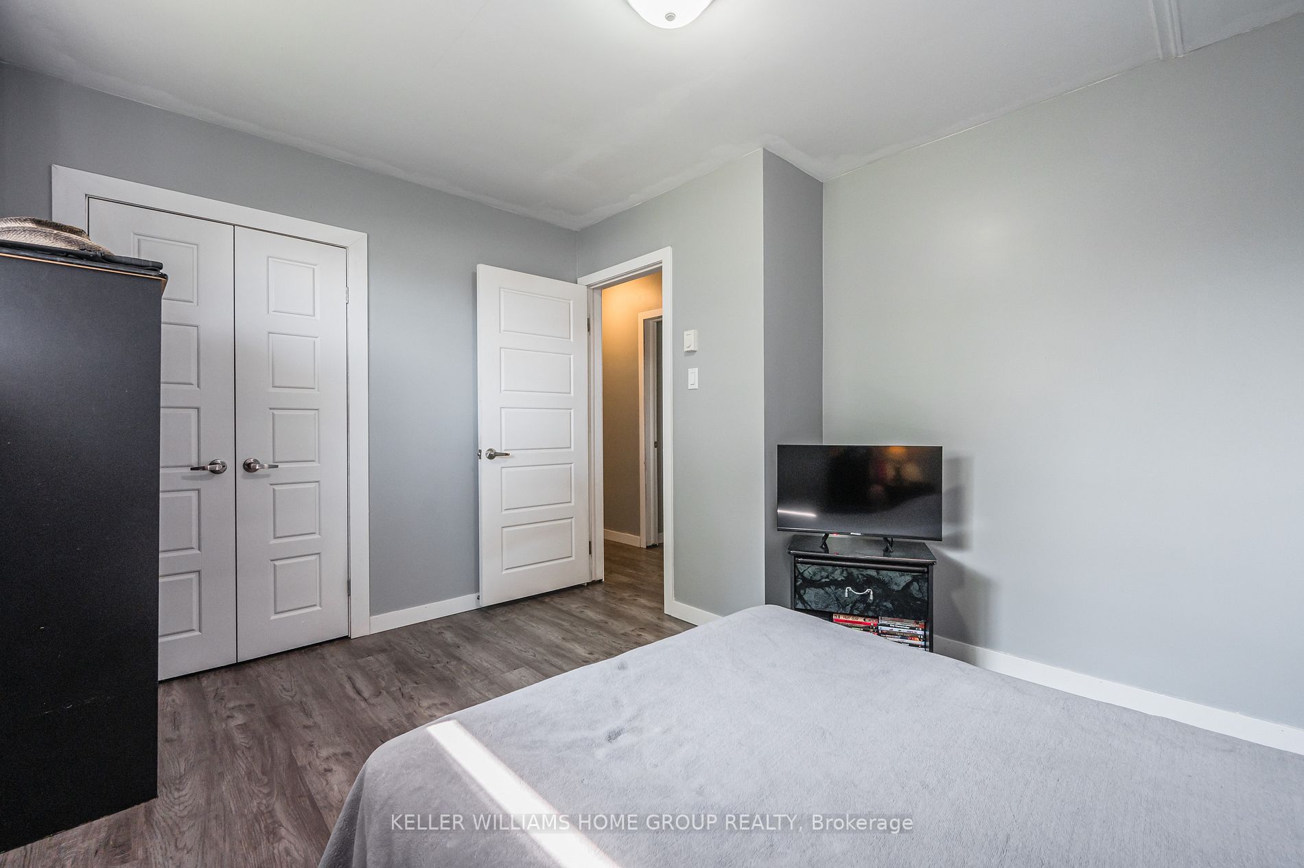 42 Daniel Avenue