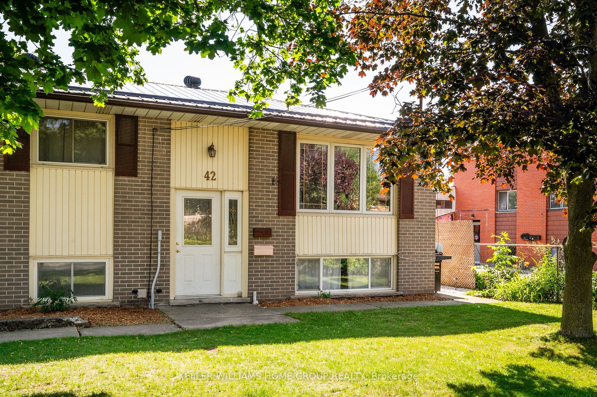42 Daniel Avenue