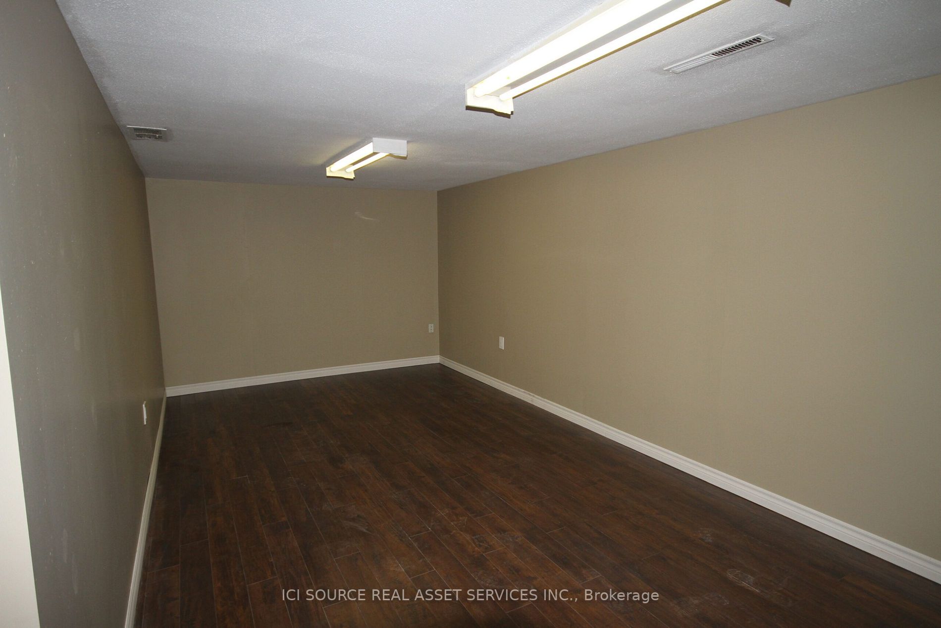 5555 Coronation Avenue, #2