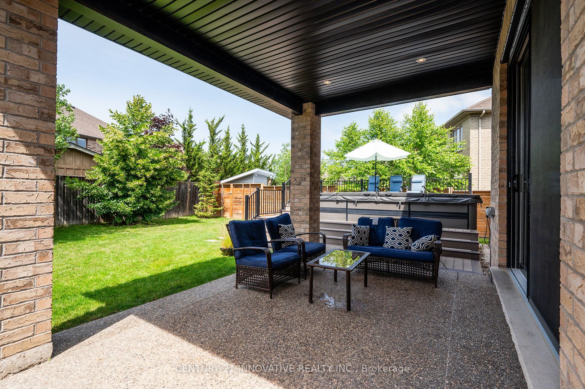 316 Deerfoot Trail