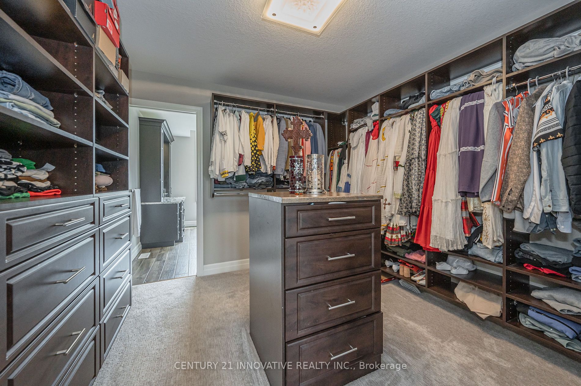 316 Deerfoot Trail