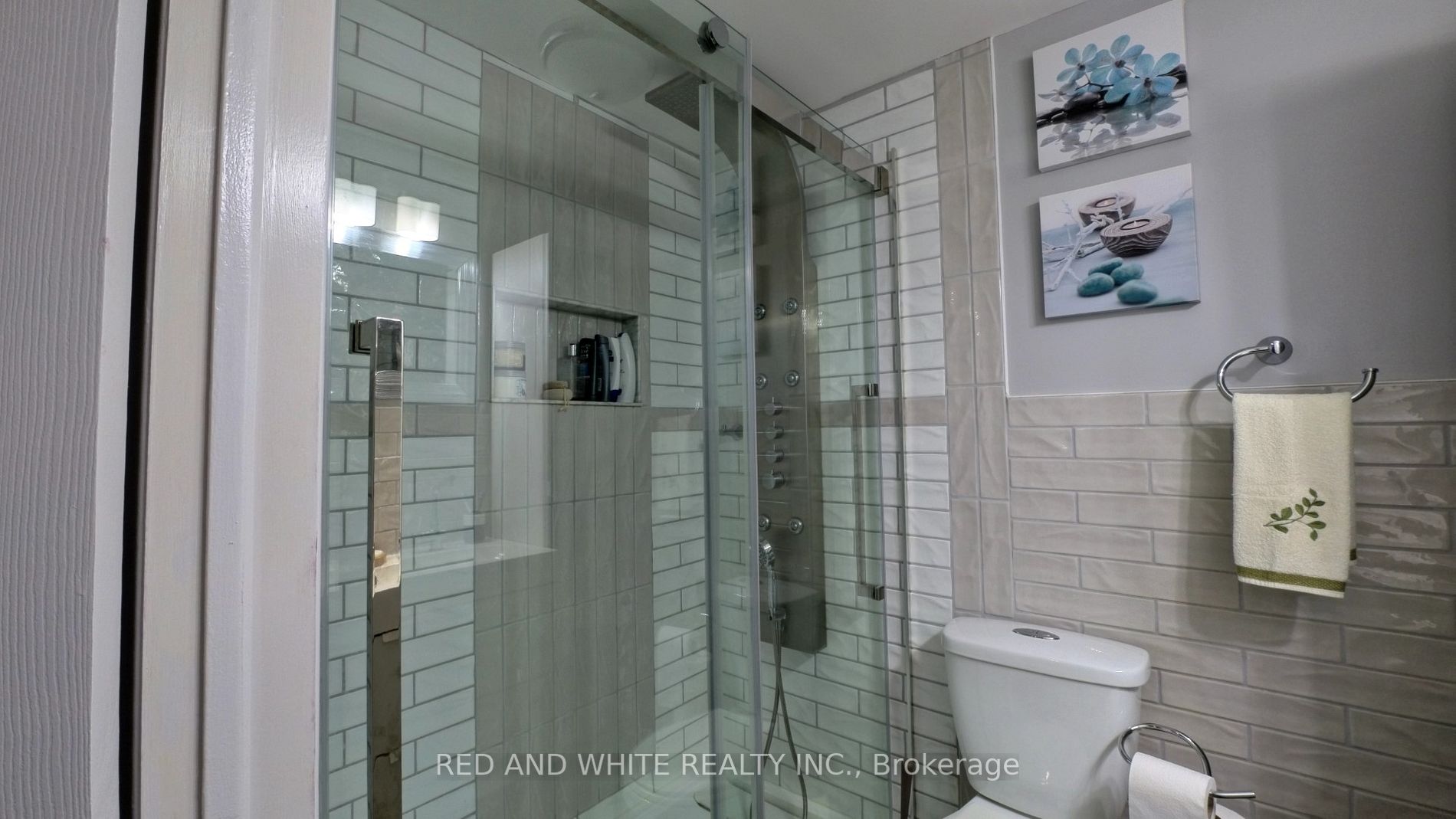 49 Cedarwoods Crescent, #32