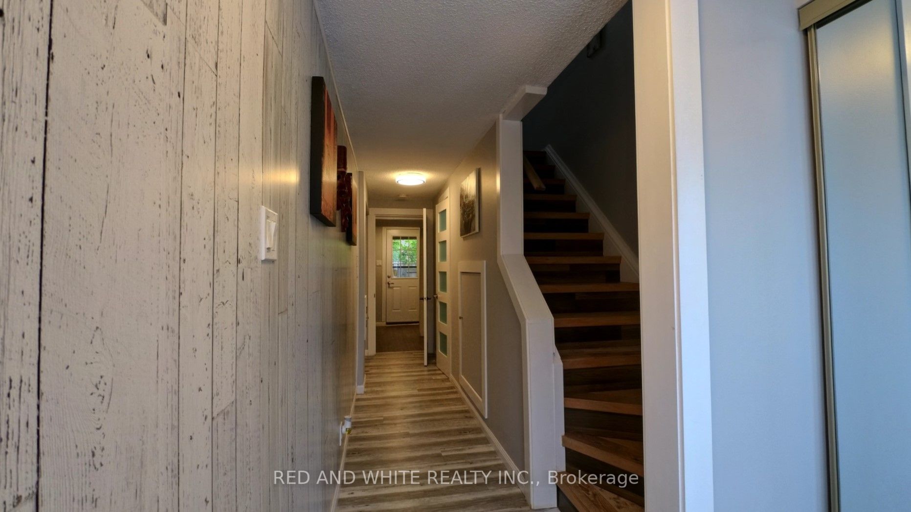 49 Cedarwoods Crescent, #32
