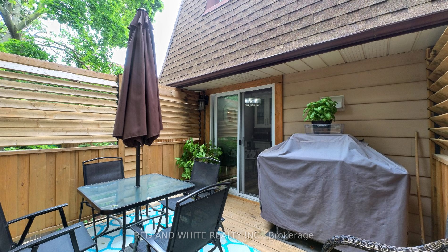 49 Cedarwoods Crescent, #32
