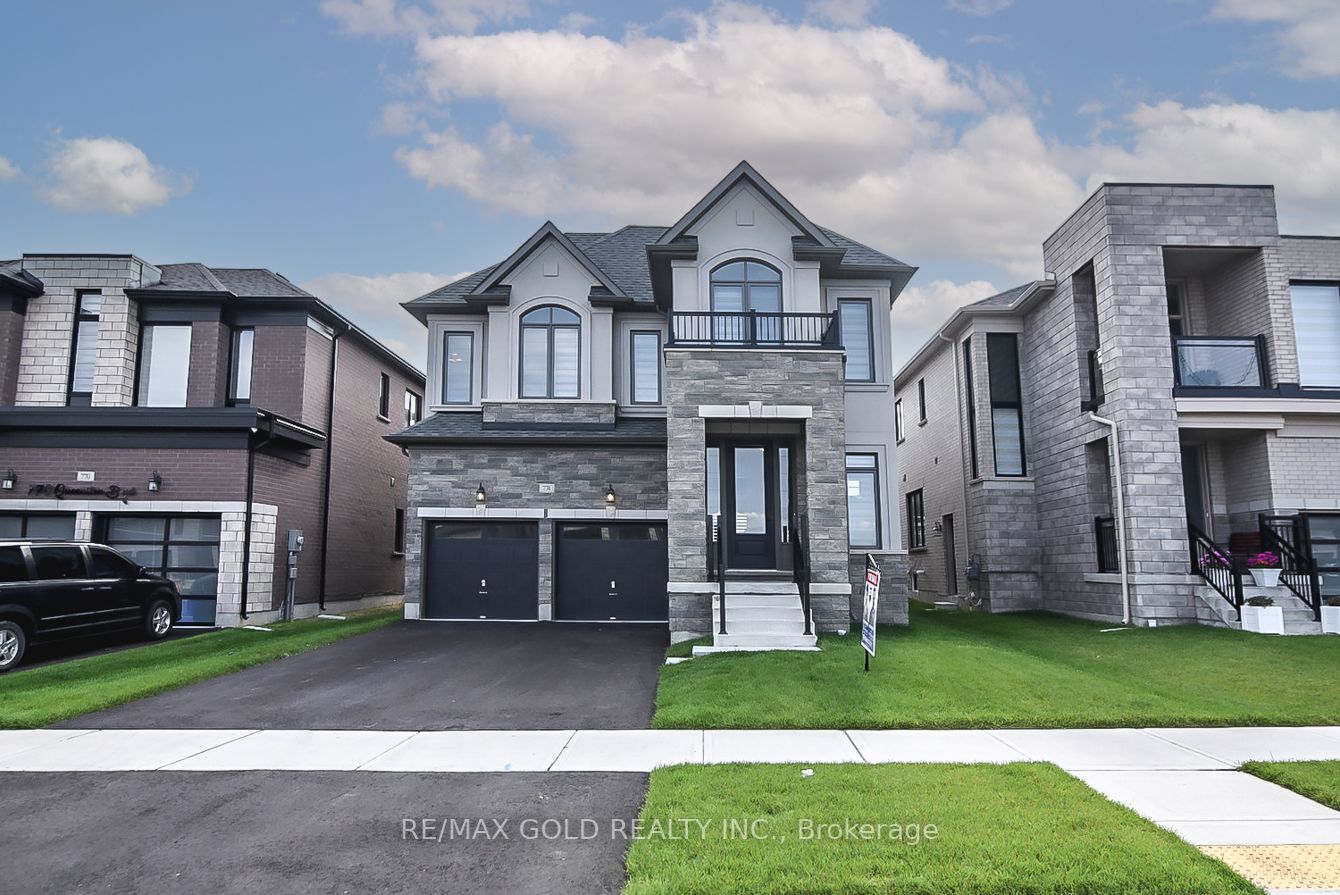 774 Queenston Blvd