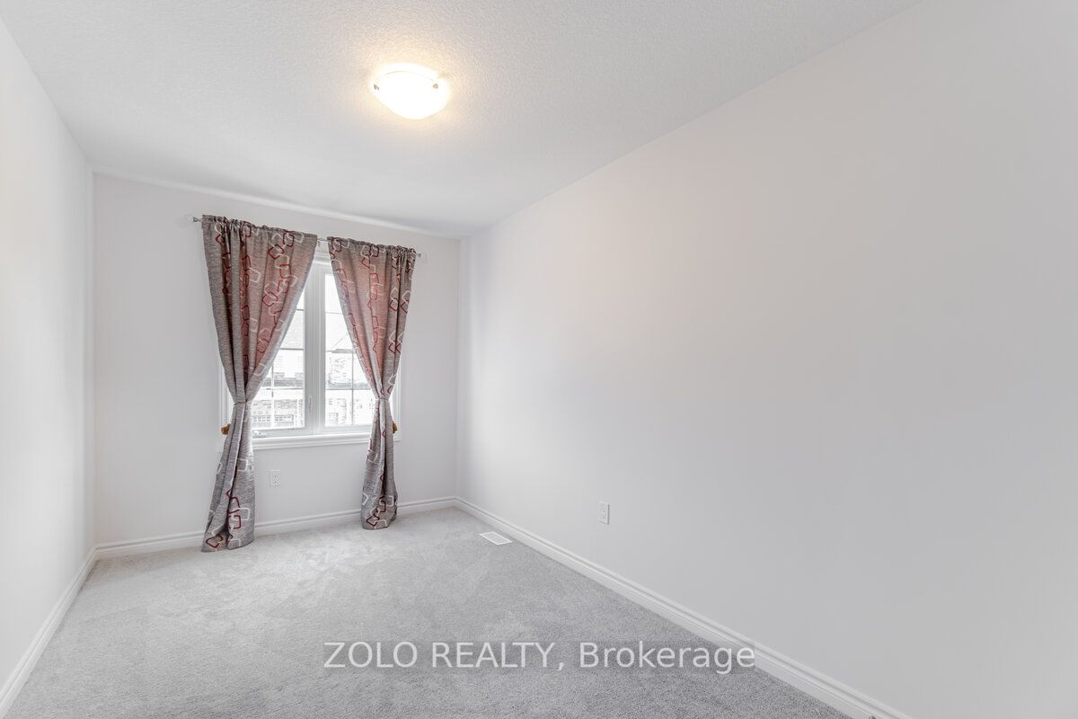 49 Elsegood Dr