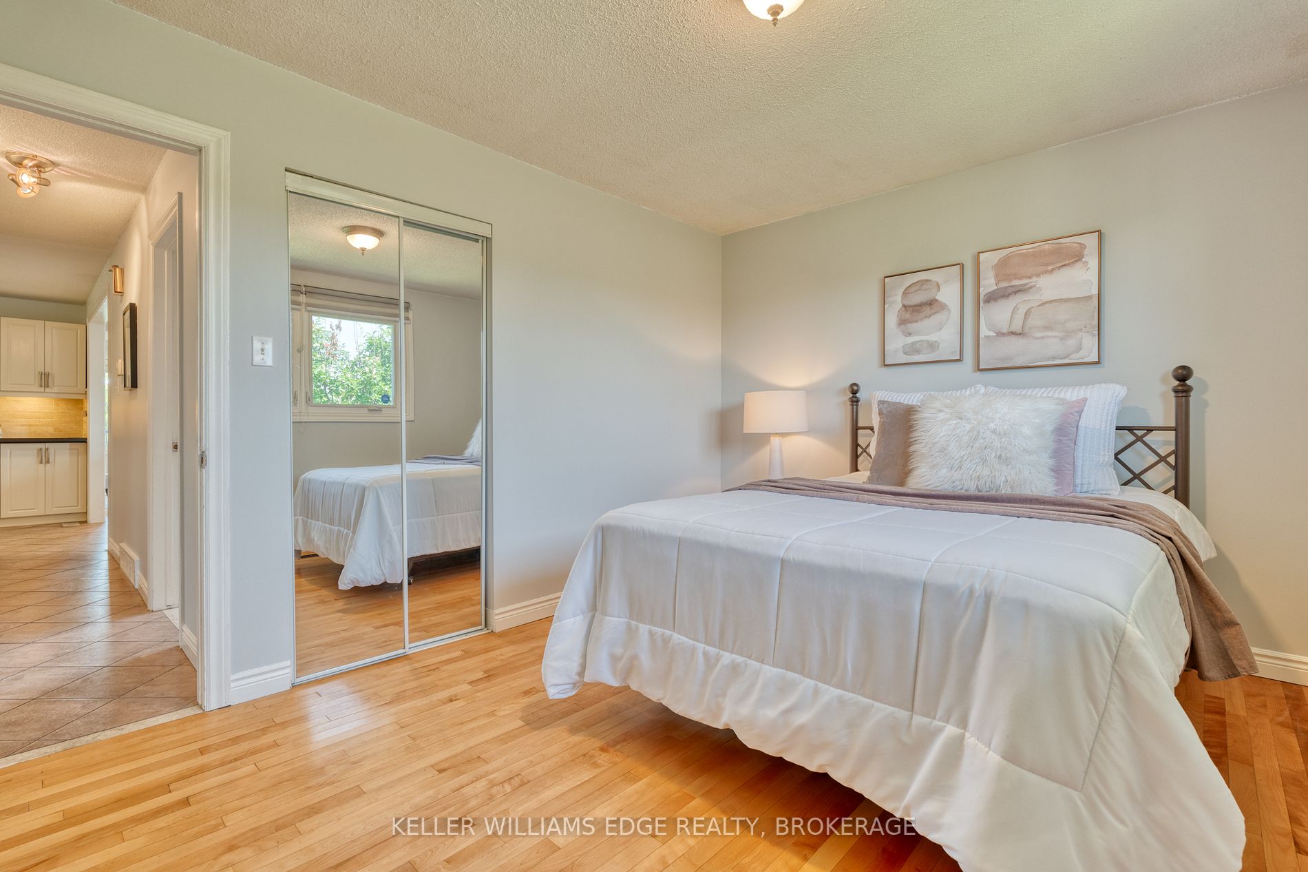 64 Forest Hill Cres