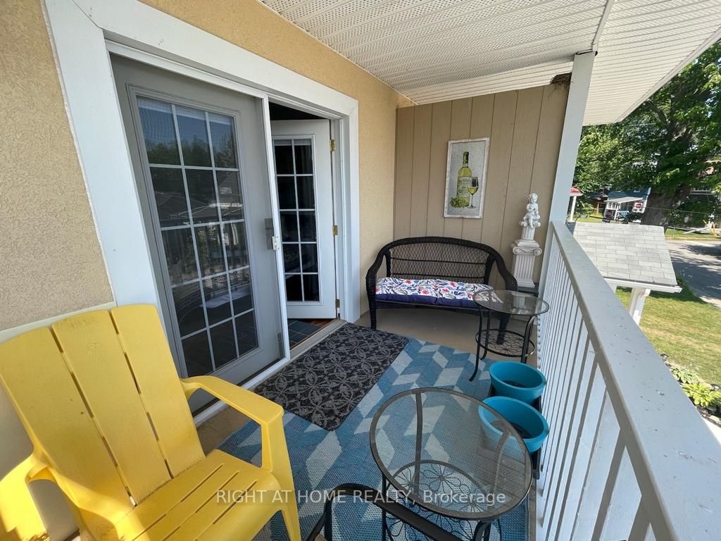 199 Cambridge Rd E