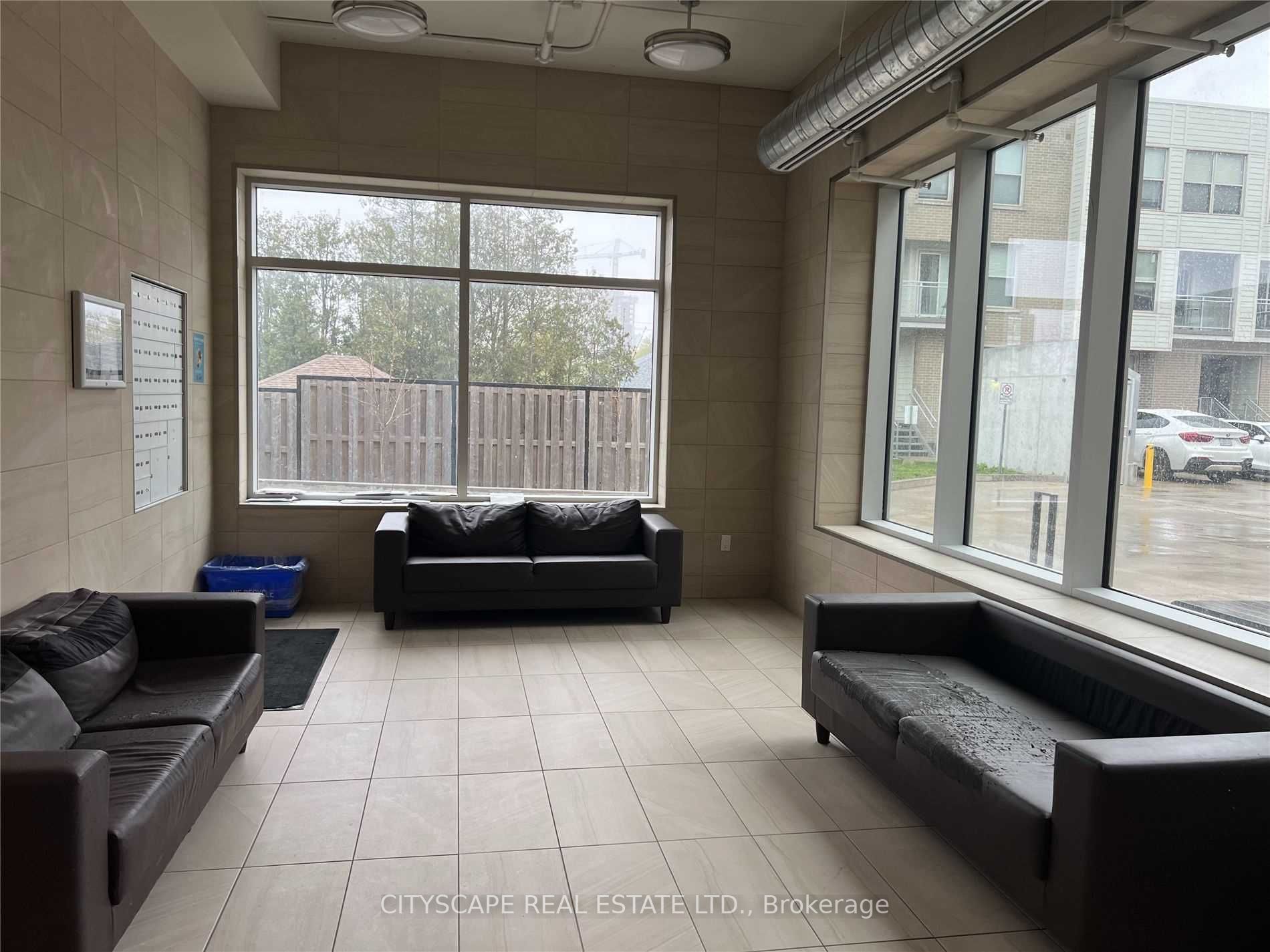 62 Balsam St, #H405