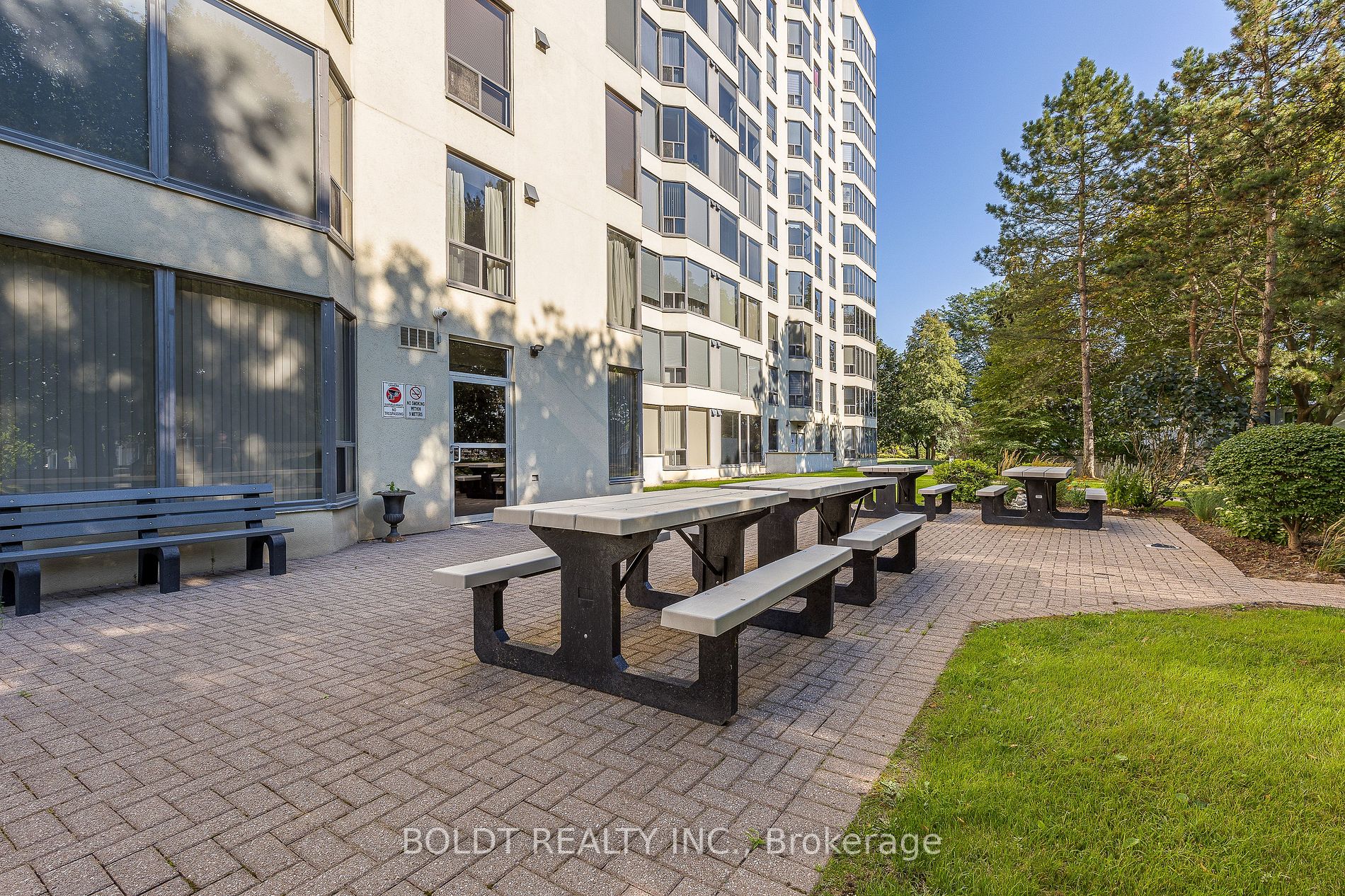 81 Scott St, #307