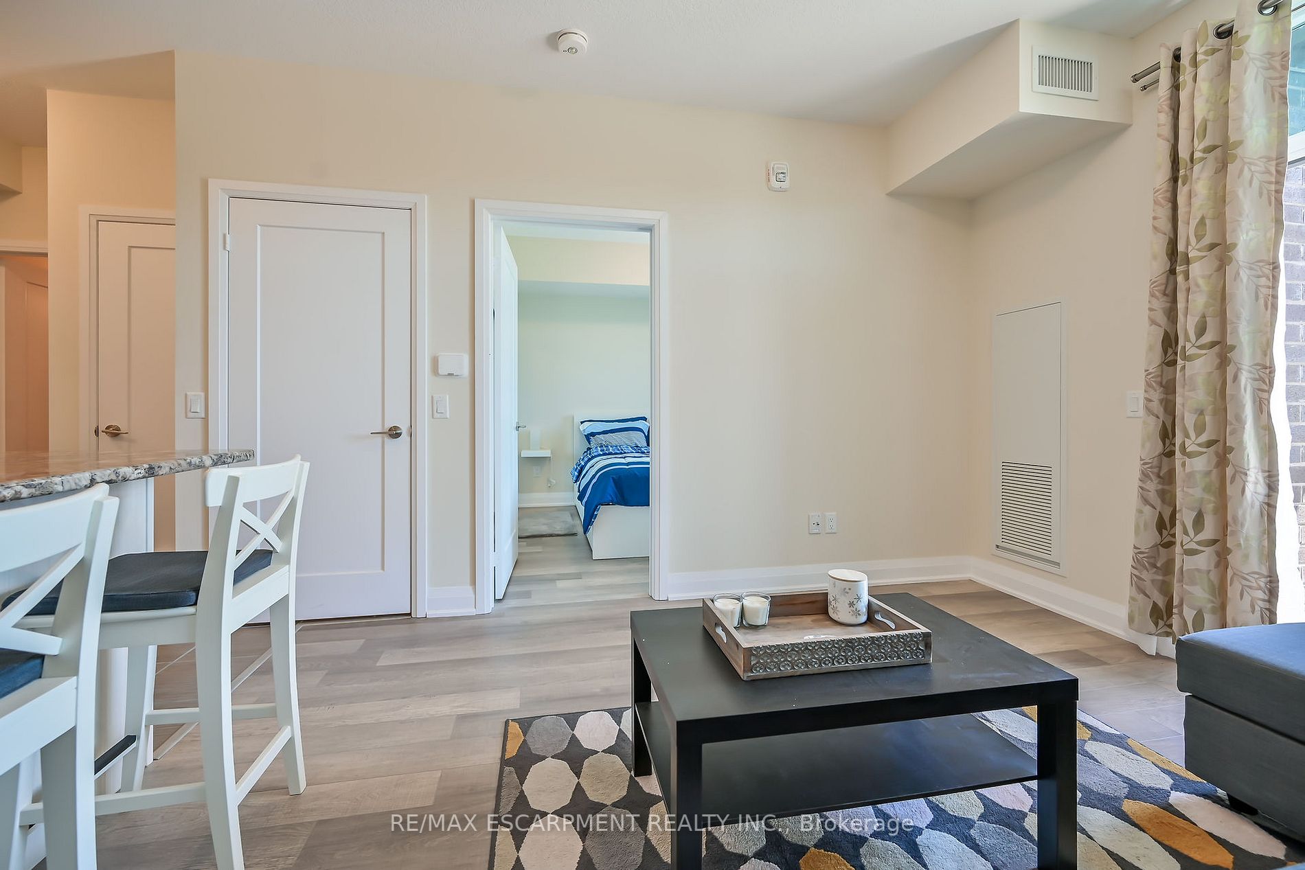 16 Concord Pl, #124