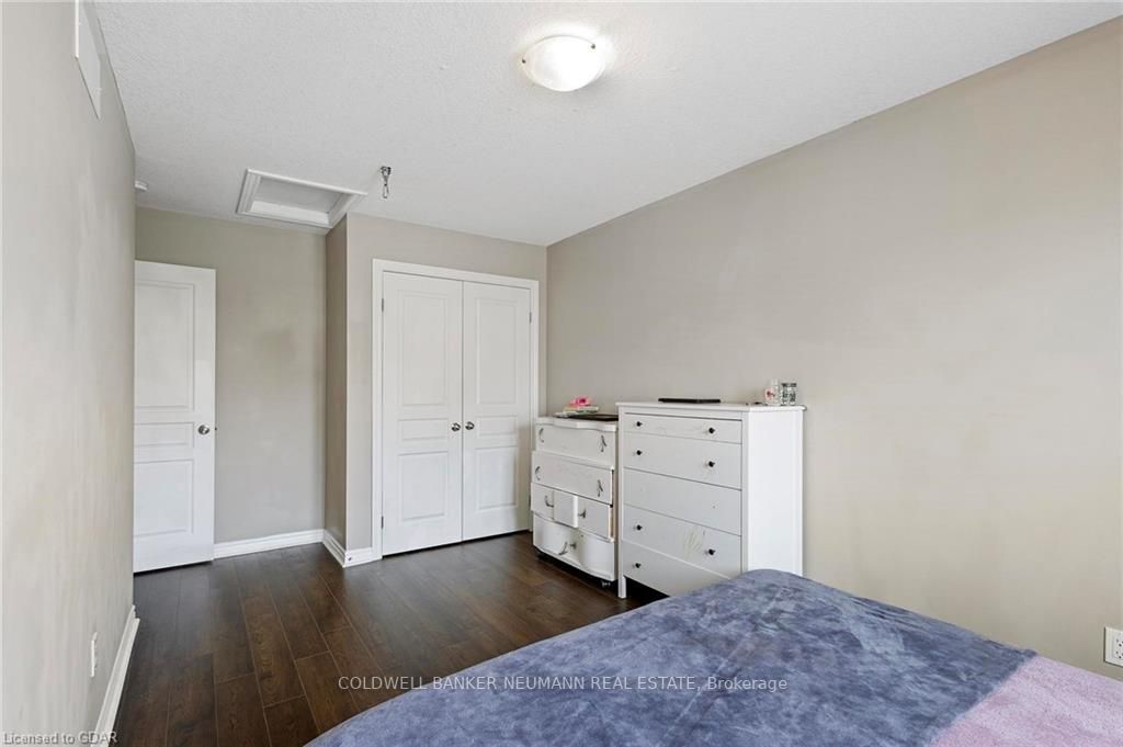 28 Jeffrey Dr