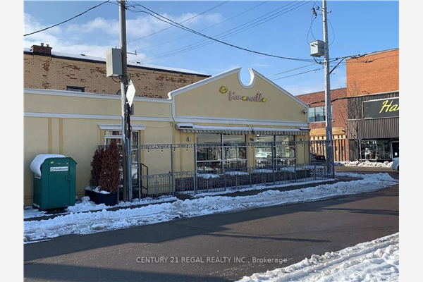 226 Ottawa St N, Hamilton