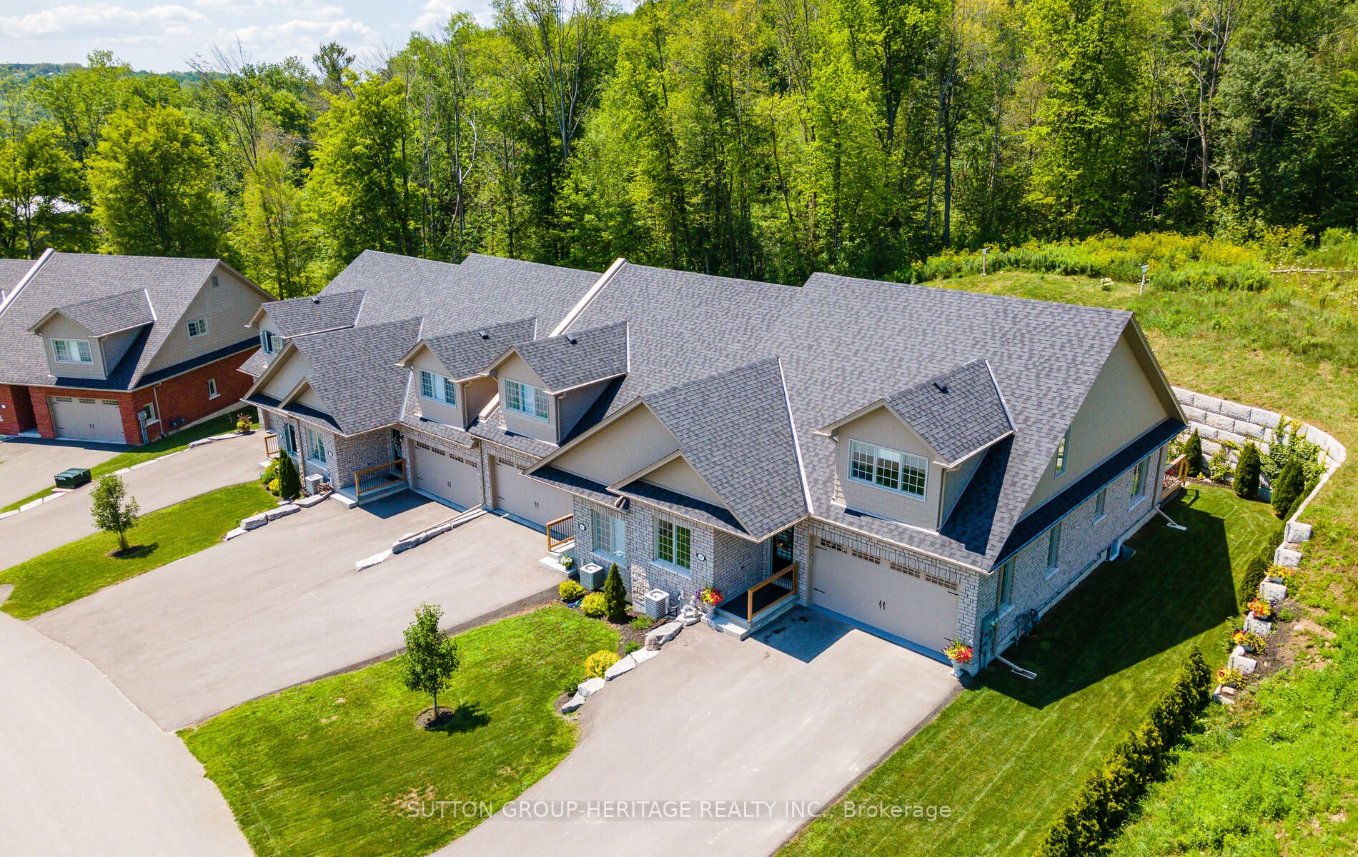 122 Orchard Way