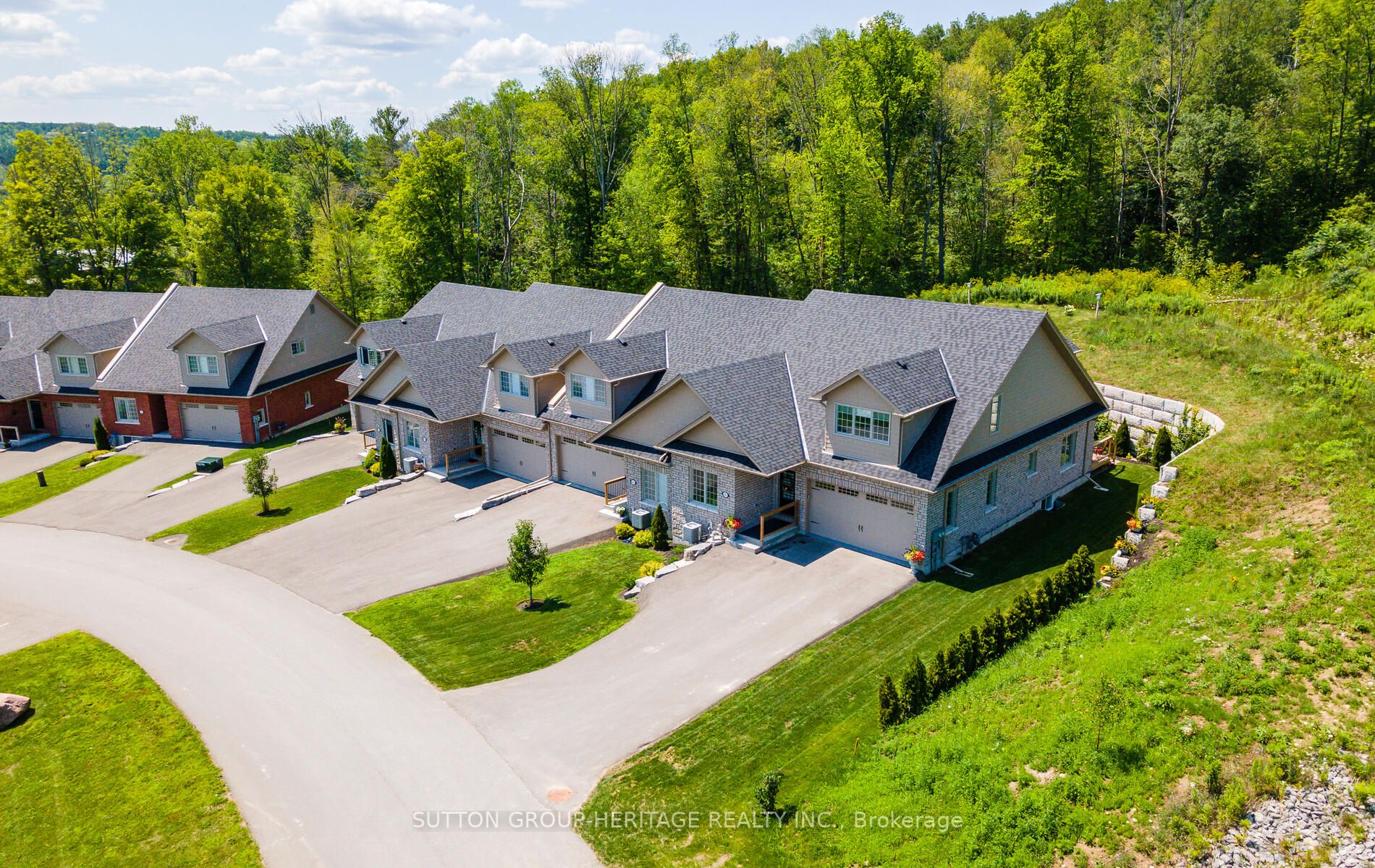 122 Orchard Way