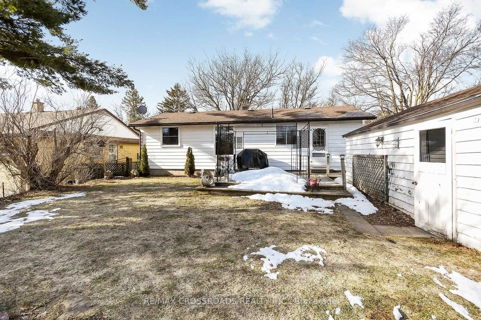 195 Daniel Street