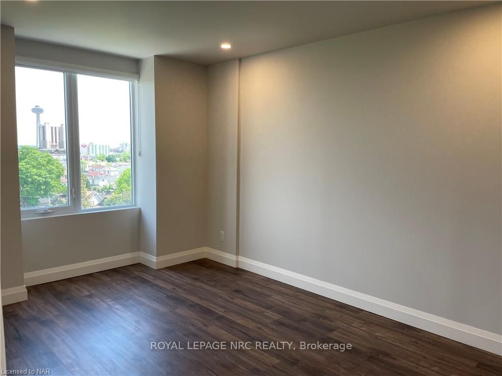5698 Main St, #703