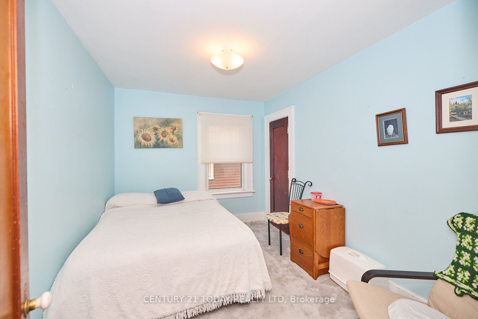 4876 Willmott St