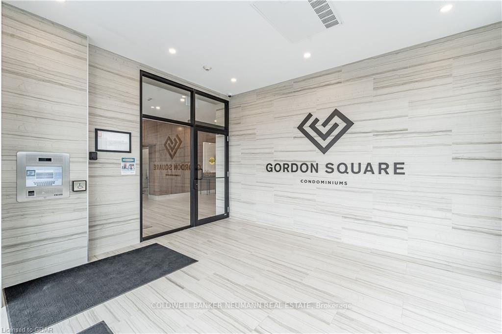 1878 Gordon Street, #1014