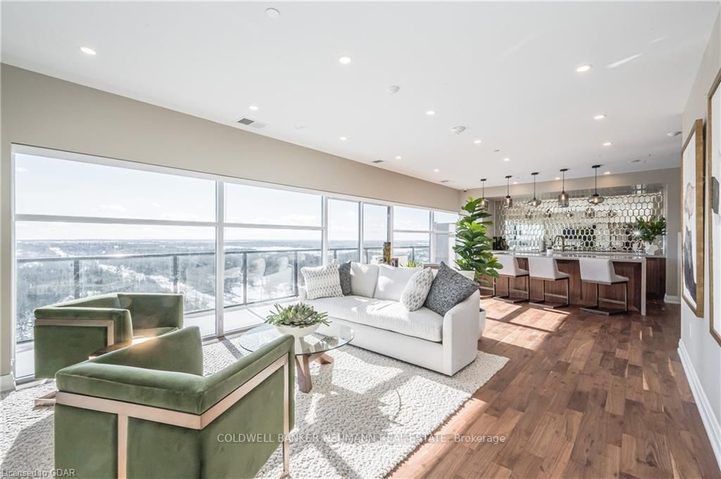 1878 Gordon Street, #1014