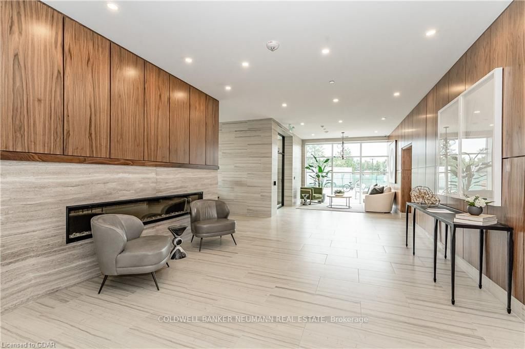 1878 Gordon Street, #1014