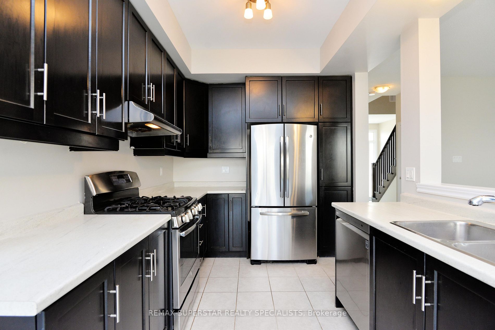 8 Lakelawn Rd, #46