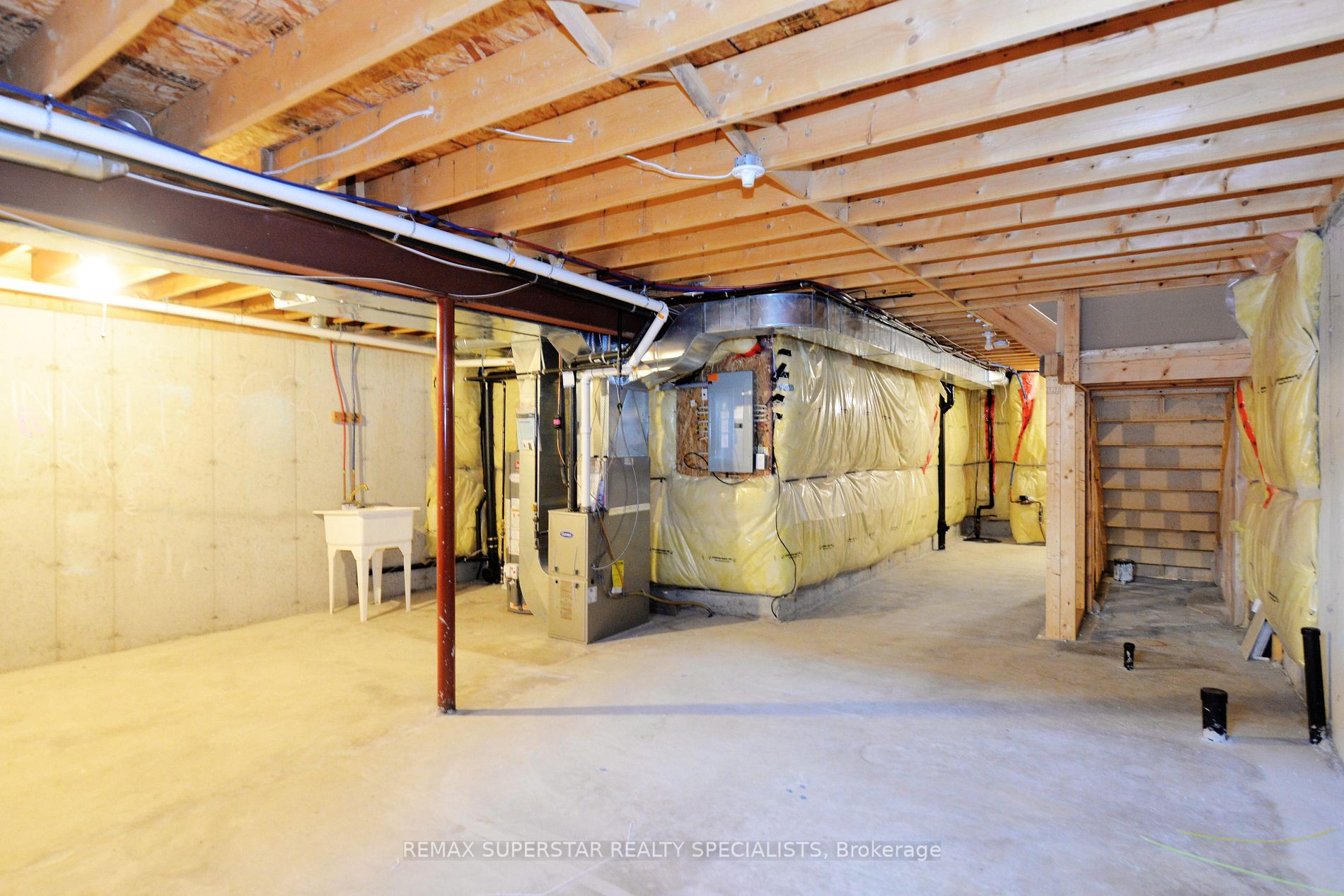 8 Lakelawn Rd, #46
