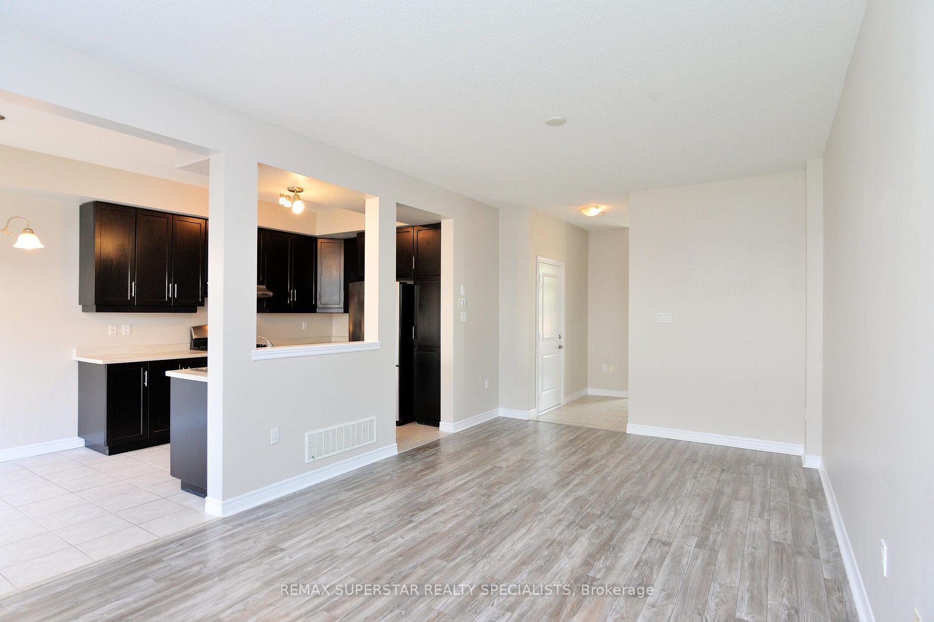 8 Lakelawn Rd, #46