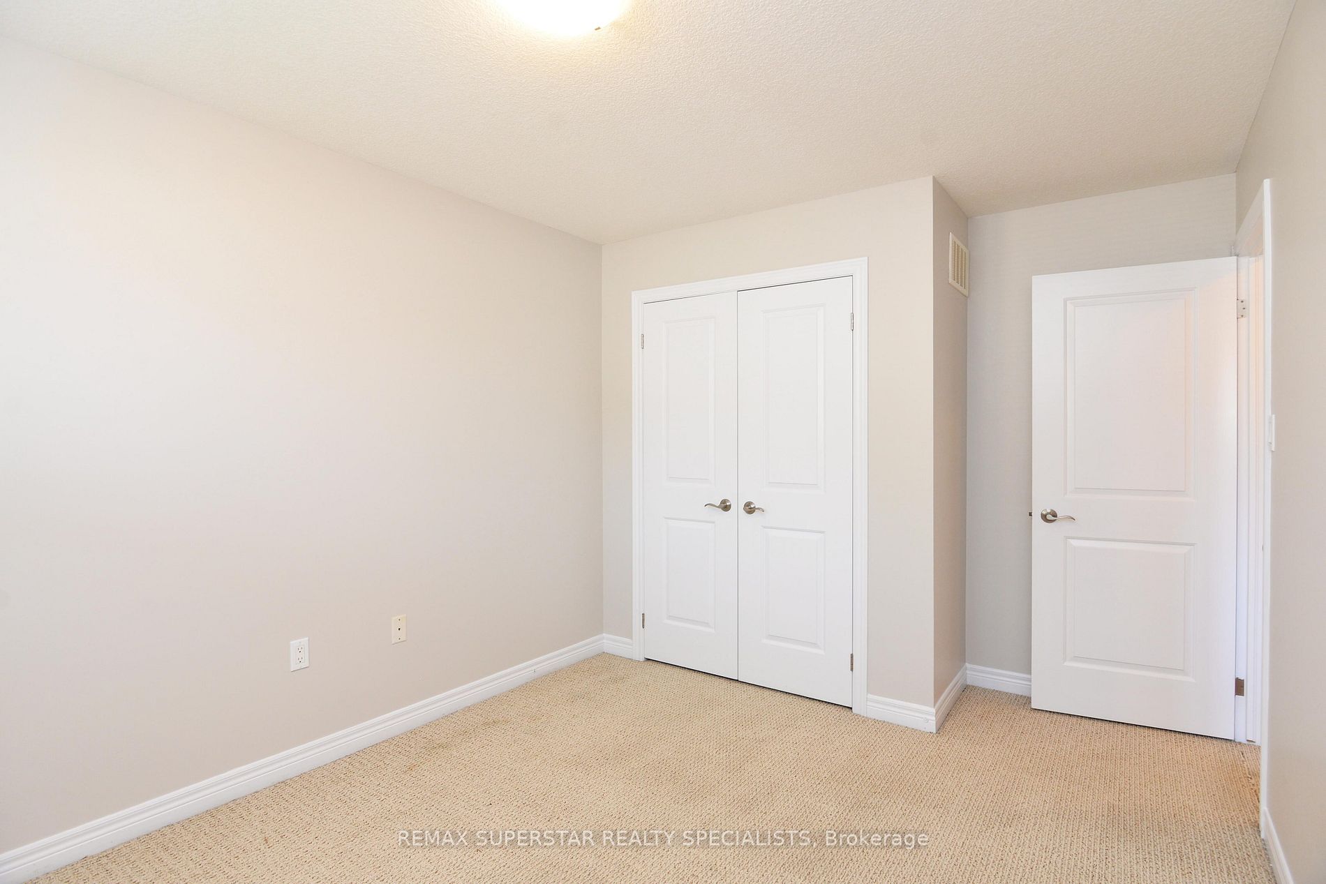 8 Lakelawn Rd, #46
