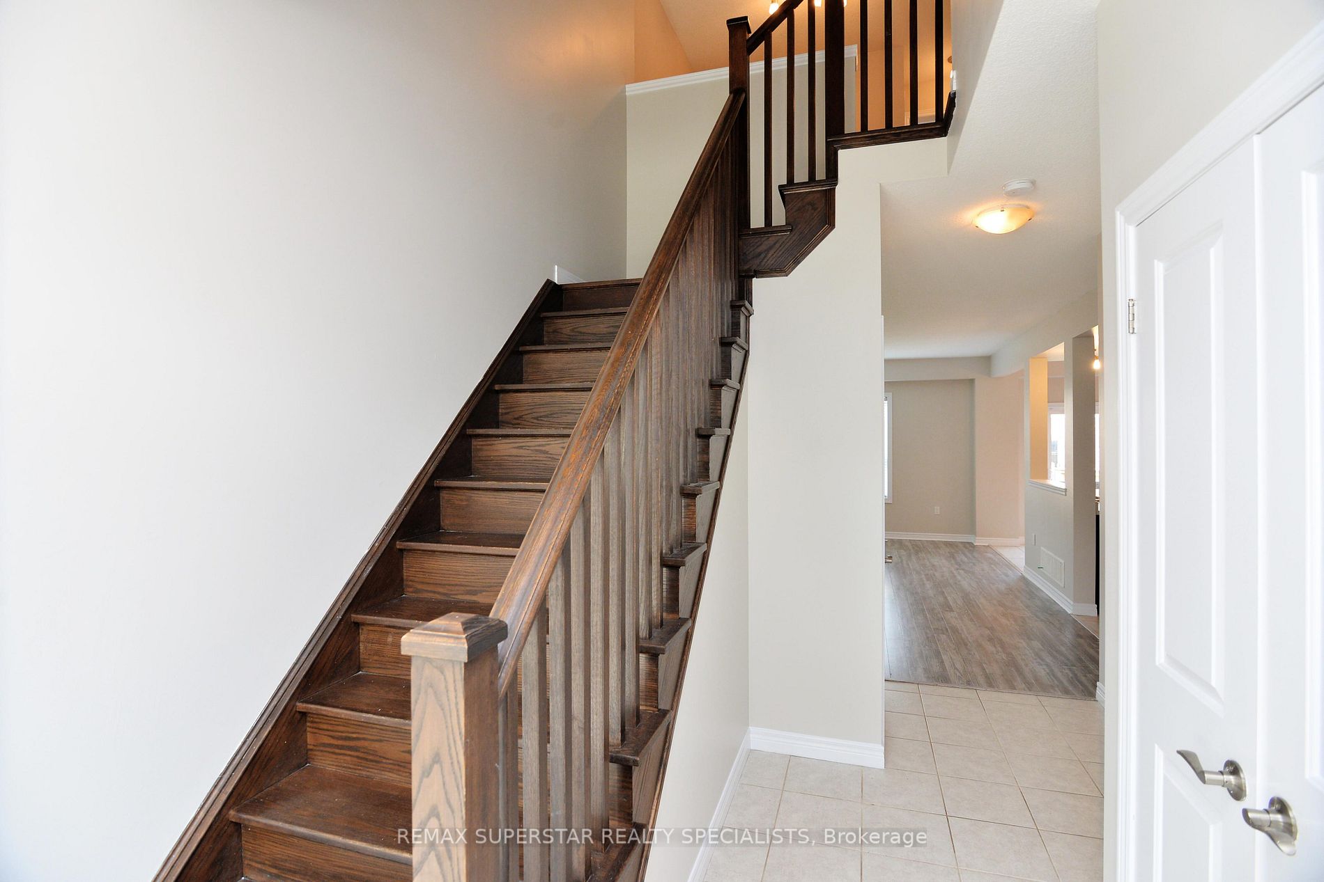 8 Lakelawn Rd, #46