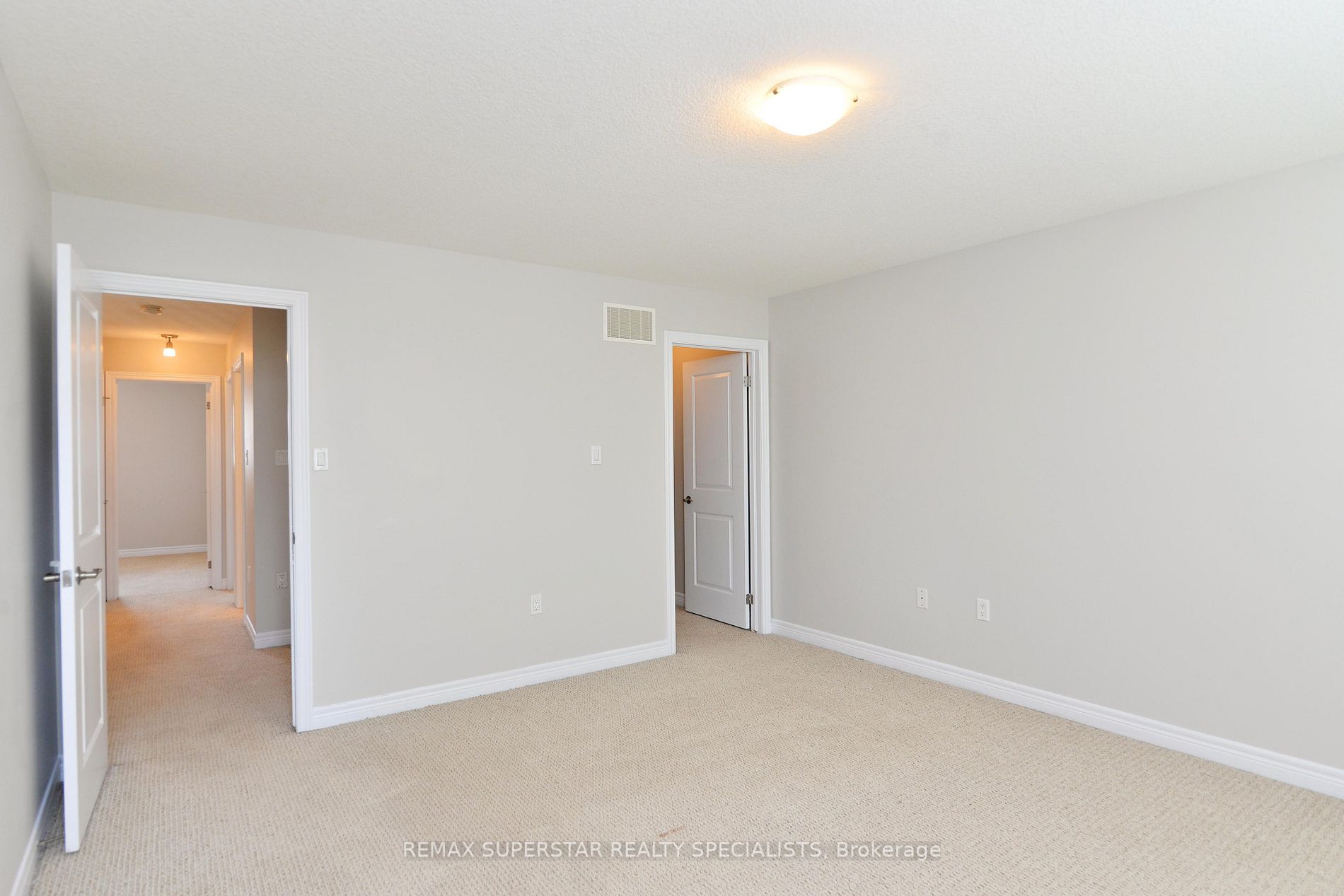 8 Lakelawn Rd, #46