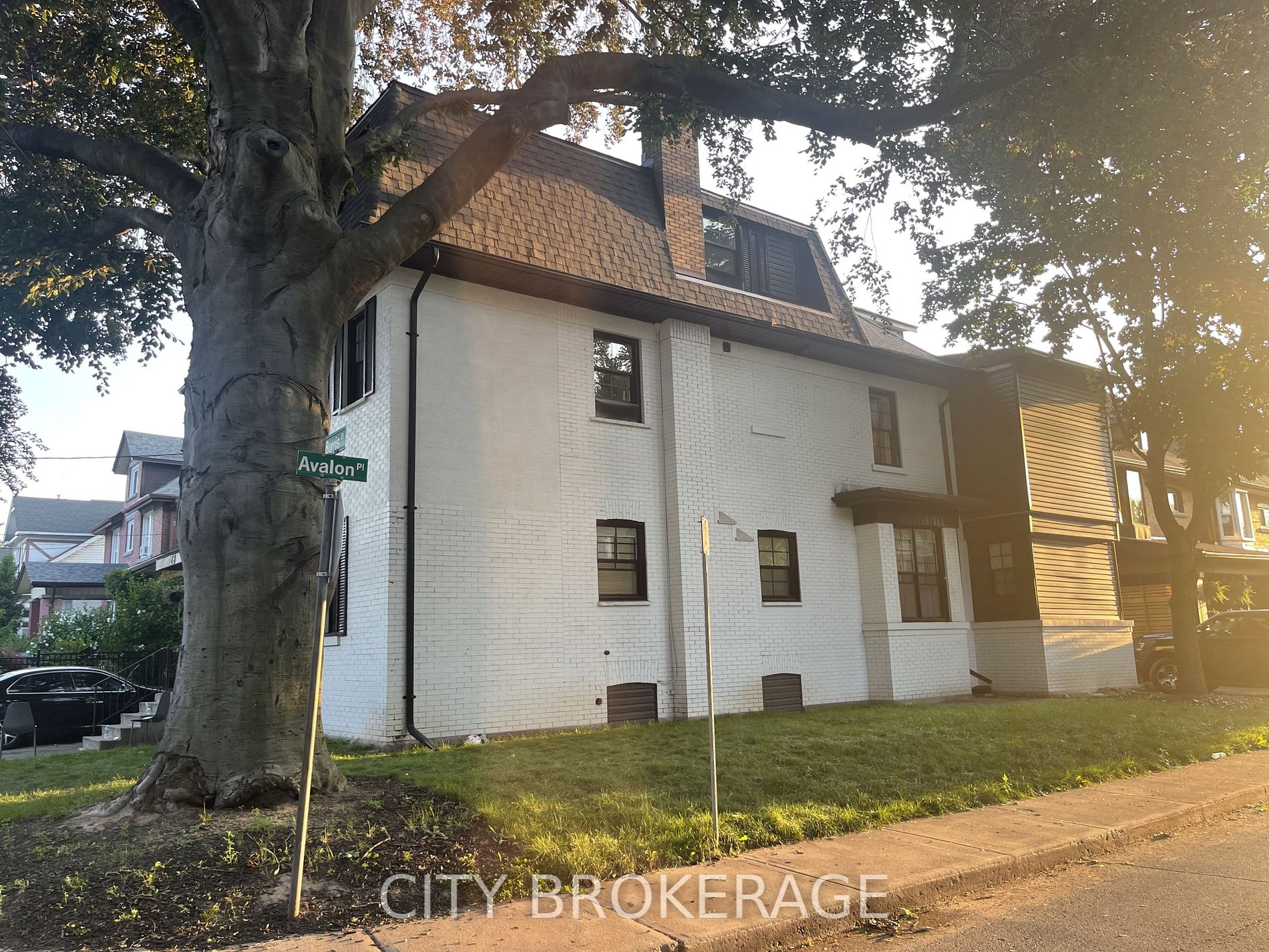 28 Burris Street