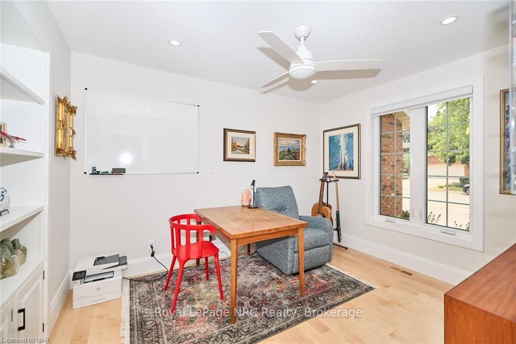 3 Port Royal Cres
