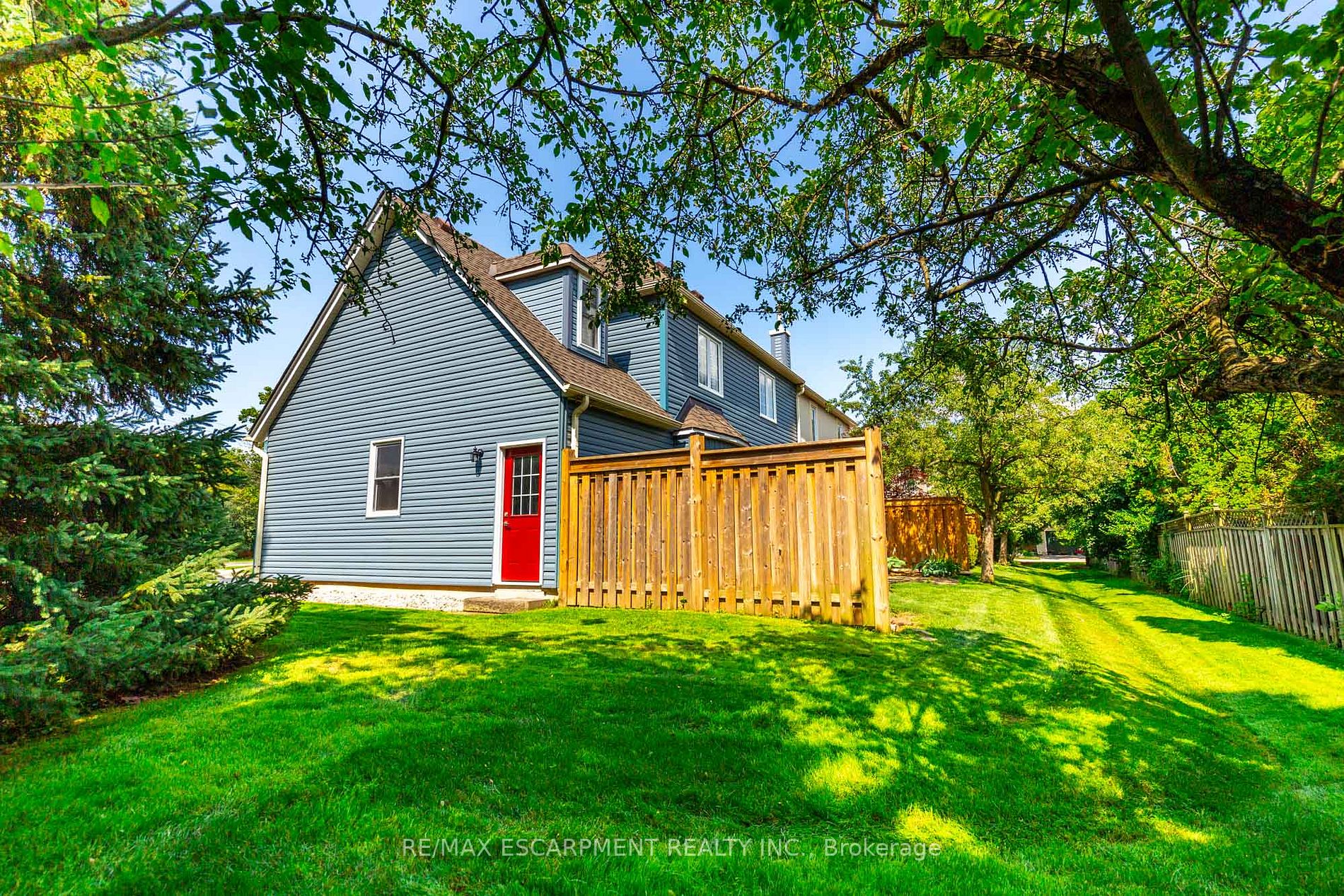 334 Wilson St W, #1