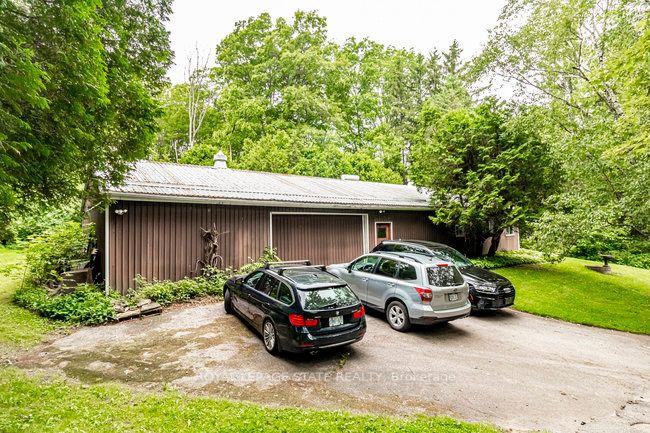 1376 Mineral Springs Rd