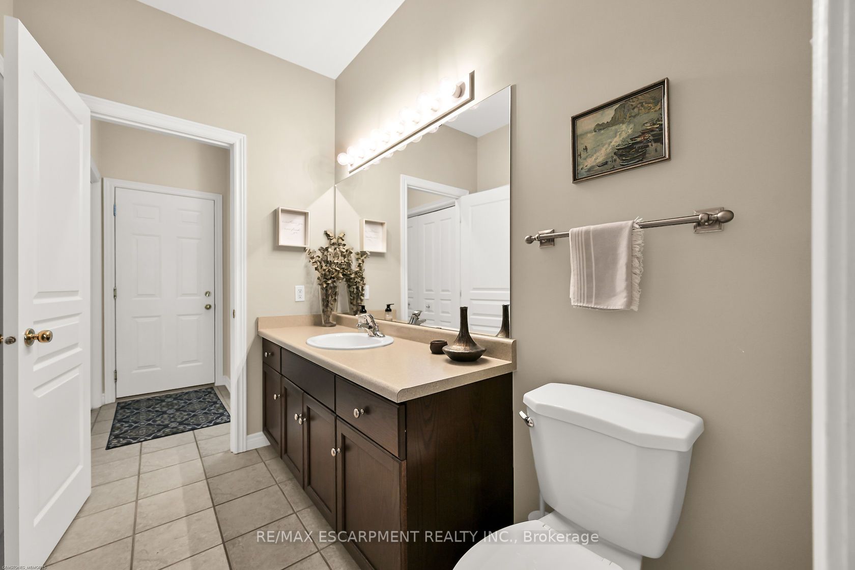6 Conrad Pl