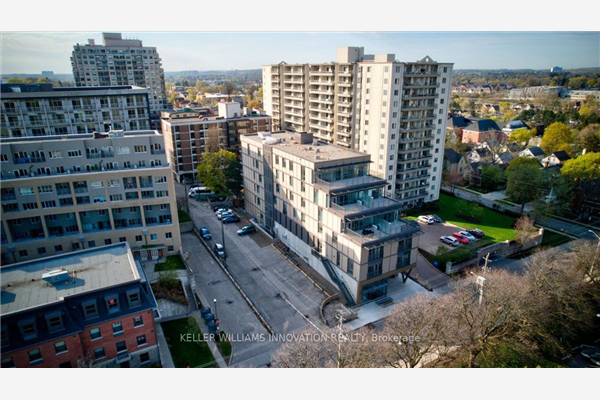 51 David St, Kitchener