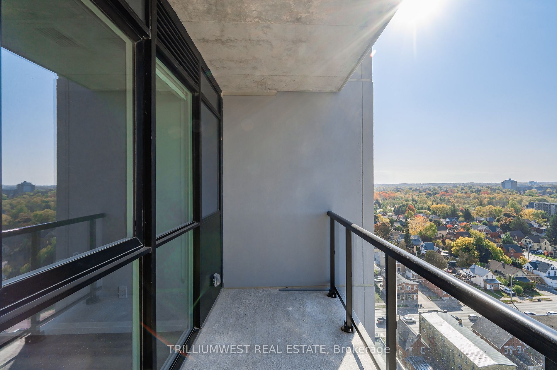 108 Garment St, #1606