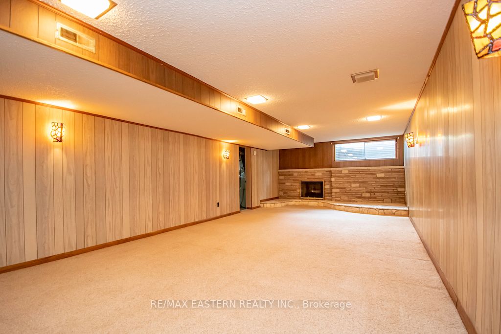 3 Oakwood Crescent
