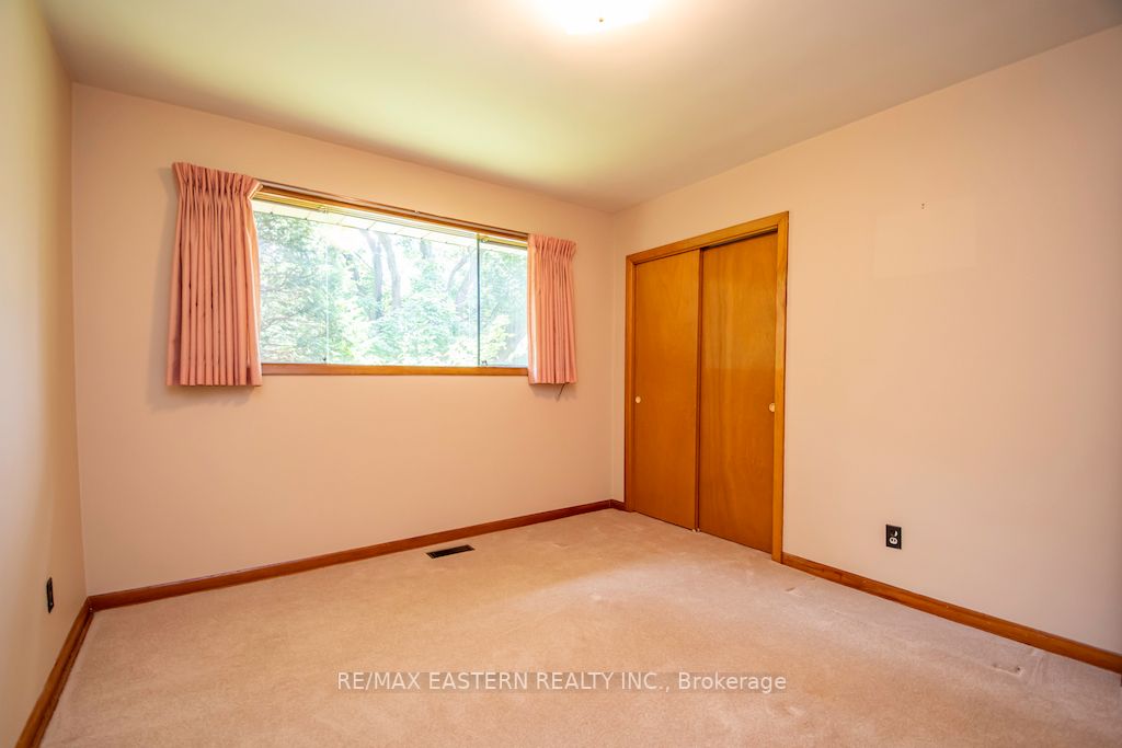 3 Oakwood Crescent