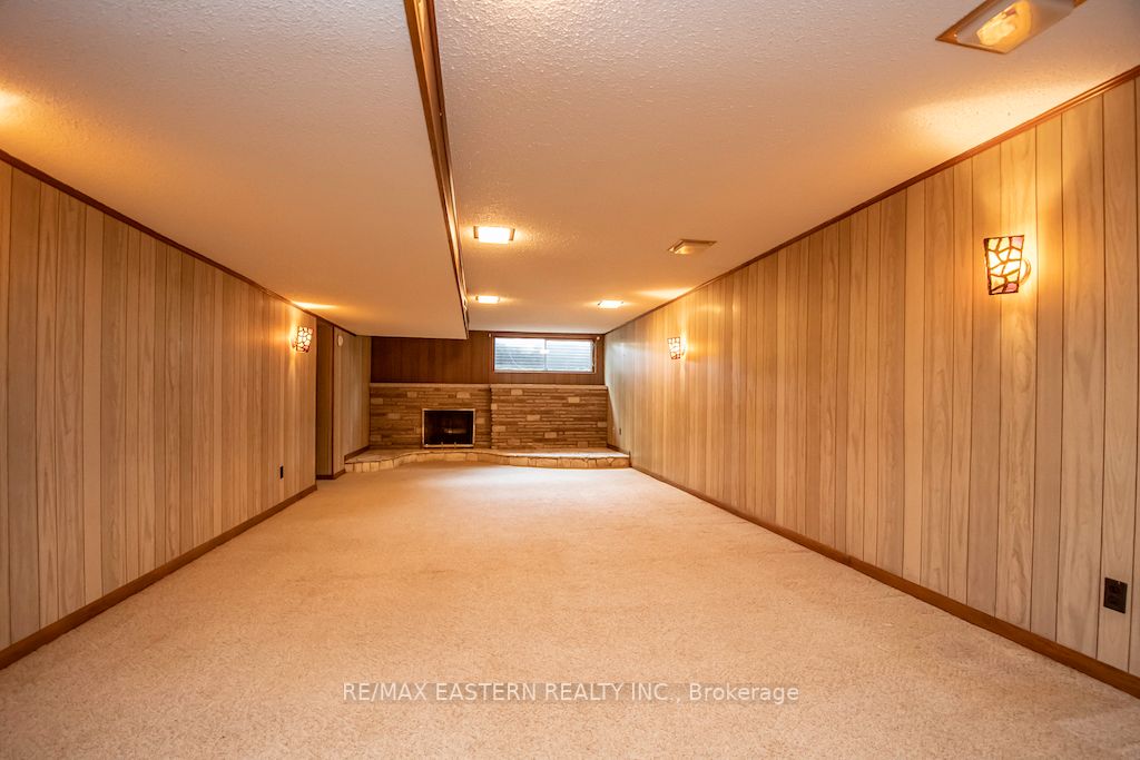 3 Oakwood Crescent