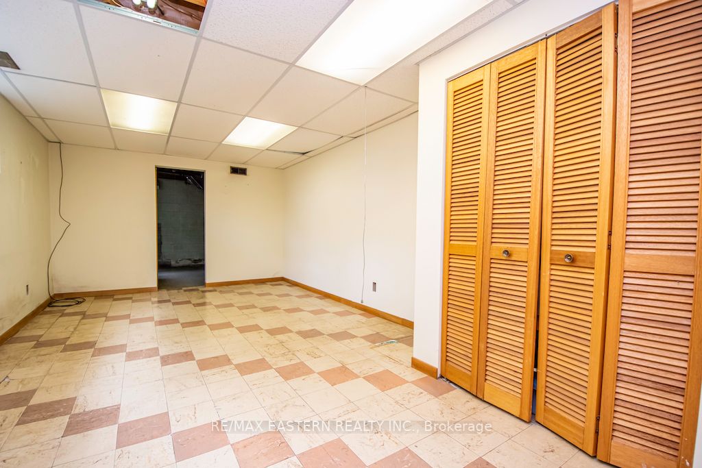 3 Oakwood Crescent