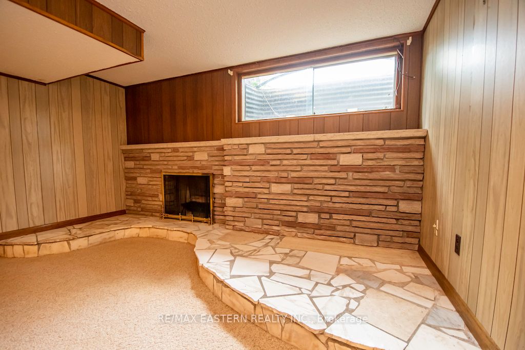 3 Oakwood Crescent